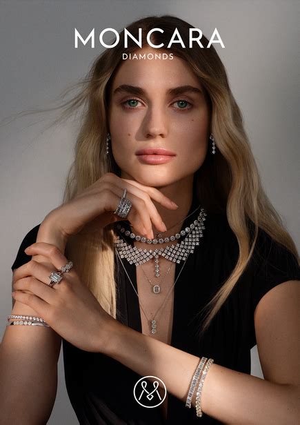 ‘Classic elegance meets sparkling diamond jewelry’ – .